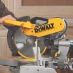 DeWalt DWS780 12 in Double Bevel Sliding Compound Miter Saw - Image 7