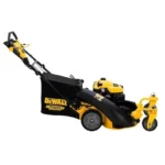 DEWALT 28 in. 224cc 3-in-1 Self-Propelled Gas Push Lawn Mower - Image 2