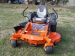 Husqvarna MZ61 61" Zero Turn Lawn Mower 24HP KAW (Scratch and Dent) - Image 9